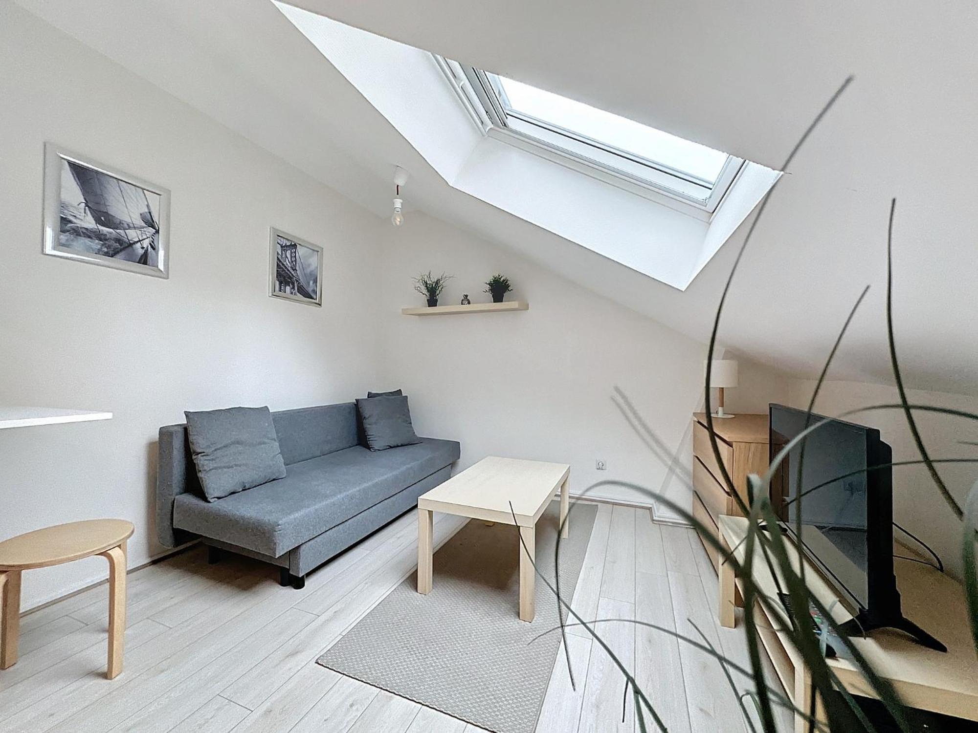 Ferienwohnung Le Nid De Reims Exterior foto
