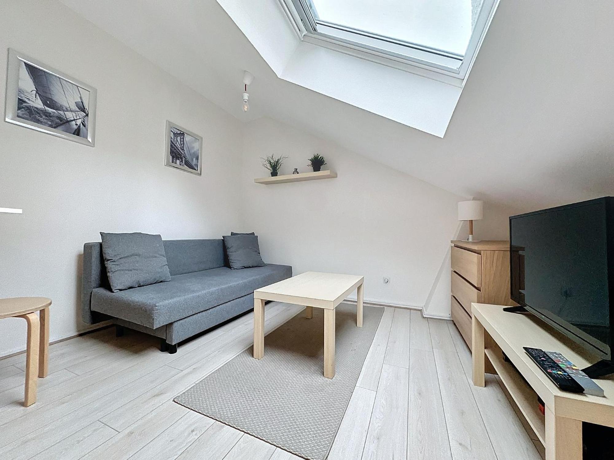 Ferienwohnung Le Nid De Reims Exterior foto